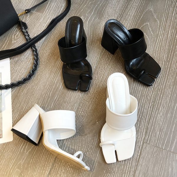 shoes woman 2020 woman's slippers rubber flip flops female mule square toe luxury slides women heels new hawaiian mules block, Black
shoes woman 2020 woman's slippers rubber flip flops female mule square toe luxury slides women heels new hawaiian mules block, Black