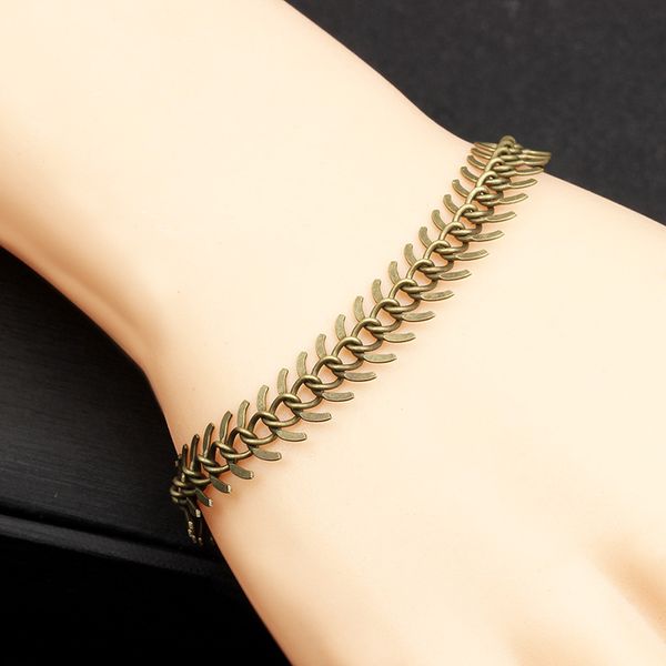 men bracelet chain vintage fish bone jewelry gift decoration charm wristband j55, Black
men bracelet chain vintage fish bone jewelry gift decoration charm wristband j55, Black