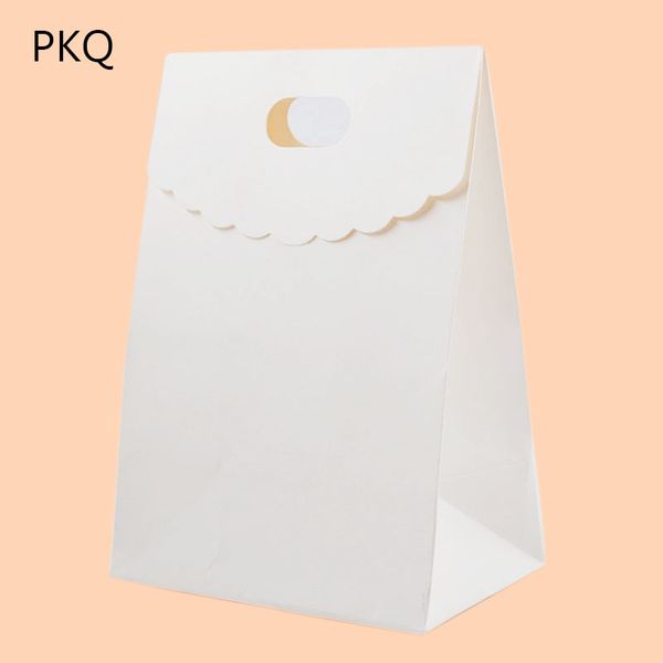 20pcs/lot diy simple white kraft paper gift bag with handles for gifts candy cookies pastry bag christmas party supplies 5.30
20pcs/lot diy simple white kraft paper gift bag with handles for gifts candy cookies pastry bag christmas party supplies 5.30
