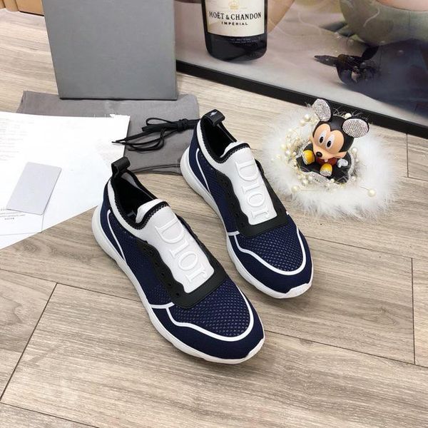 2020 designer shoes fashion luxury women shoes men sneakers calfskin platform sole casual shoes35-45, Black
2020 designer shoes fashion luxury women shoes men sneakers calfskin platform sole casual shoes35-45, Black