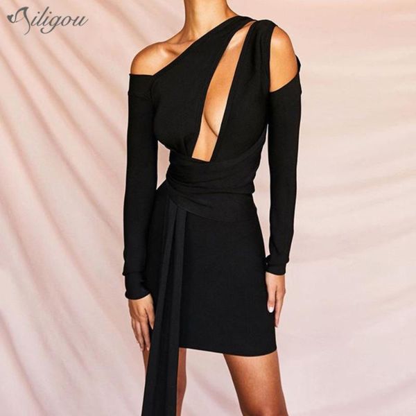 ailigou 2020 ladies dress long sleeve cutout mini bandage dress bodycon elegant celebrity party black vestidos, Black;gray
ailigou 2020 ladies dress long sleeve cutout mini bandage dress bodycon elegant celebrity party black vestidos, Black;gray