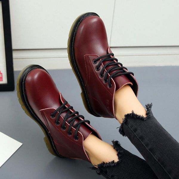 кожа ботильоны круглой головы женских сапоги весной и осенью популярная шнуровка мода резиновой водонепроницаемая обувь женщина, Black
кожа ботильоны круглой головы женских сапоги весной и осенью популярная шнуровка мода резиновой водонепроницаемая обувь женщина, Black