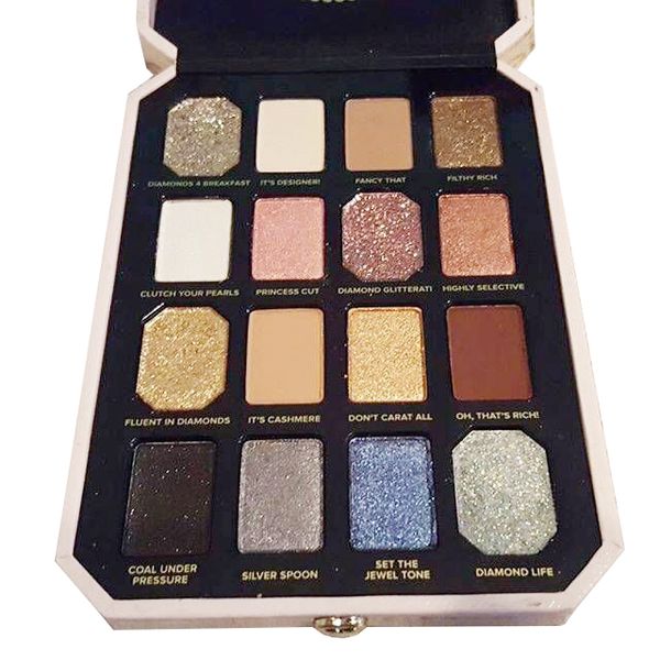 New Makeup palette Face Pretty Rich 16colors Eyeshadow palette Diamond Eye Shadow 60pcs DHL shipping
New Makeup palette Face Pretty Rich 16colors Eyeshadow palette Diamond Eye Shadow 60pcs DHL shipping