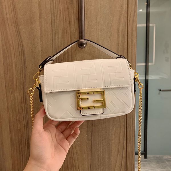 топ высокое качество сумка клатчи дизайнерская марка дизайнера crossbody мешок плеча женщин сумки 18 * 10 см, Black
топ высокое качество сумка клатчи дизайнерская марка дизайнера crossbody мешок плеча женщин сумки 18 * 10 см, Black