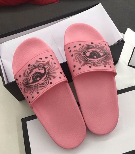 2020 new arrival fashion solid casual slipper luxury design genuine leather slippers with box size: men woman35-40, Black
2020 new arrival fashion solid casual slipper luxury design genuine leather slippers with box size: men woman35-40, Black