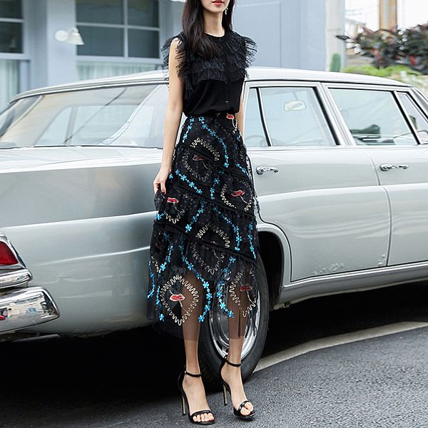 summer 2020 new fashion party casual black knit mesh embroidery half skirt vintage elegant chic women's sets, White
summer 2020 new fashion party casual black knit mesh embroidery half skirt vintage elegant chic women's sets, White