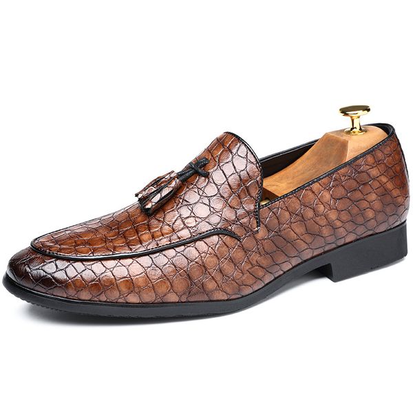 italian style wedding shoes men loafers dress shoes men casual leather shoes breathable men's banquet business flats, Black
italian style wedding shoes men loafers dress shoes men casual leather shoes breathable men's banquet business flats, Black