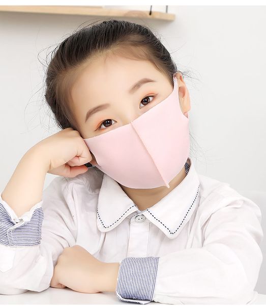 designer washable mask cotton face mask anti-dust proof windproof reusable cotton mouth mask for kids
designer washable mask cotton face mask anti-dust proof windproof reusable cotton mouth mask for kids