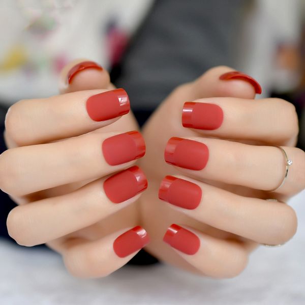 red frosted french fake nails scarlet redmatte false nail tips square full cover nails art for bride party wear, Red;gold
red frosted french fake nails scarlet redmatte false nail tips square full cover nails art for bride party wear, Red;gold