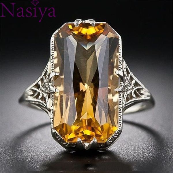 citrine hollowed-out carved 925 silver rings exaggerated silver hand jewelry for women gemstone ring, Golden;silver
citrine hollowed-out carved 925 silver rings exaggerated silver hand jewelry for women gemstone ring, Golden;silver