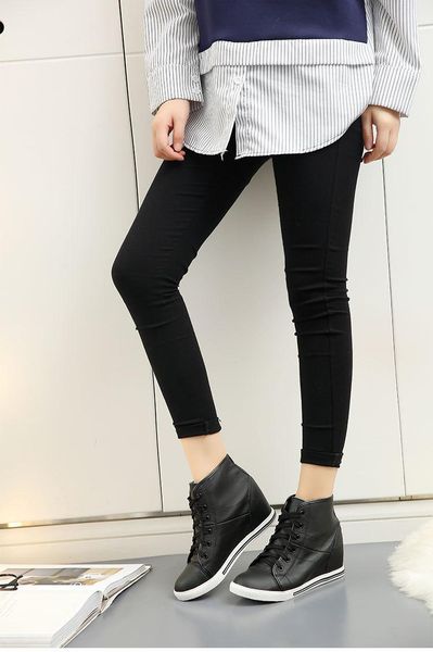 genuine leather women casual shoes platform wedge shoes height increasing high heel shoes lace up soft sneakers, Black;white
genuine leather women casual shoes platform wedge shoes height increasing high heel shoes lace up soft sneakers, Black;white