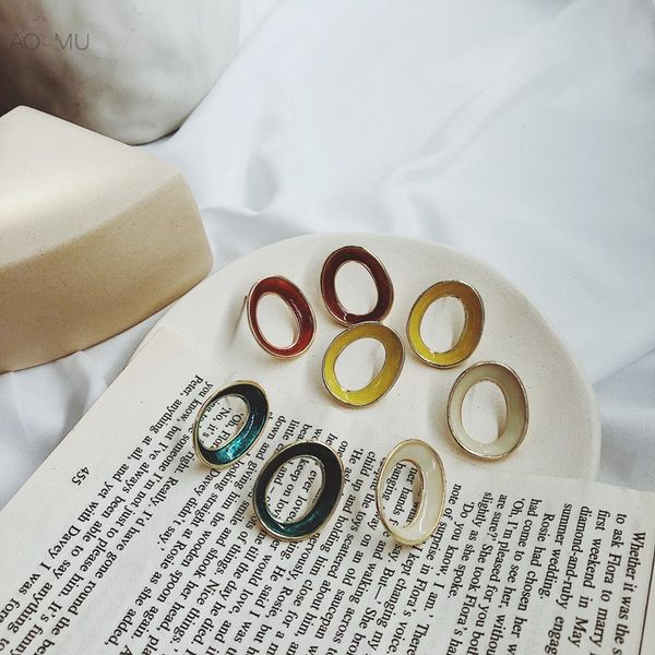 aomu s925 sterling silver pin personality vintage hollow enamel irregular geometric stud earrings for women gifts party jewelry, Golden;silver
aomu s925 sterling silver pin personality vintage hollow enamel irregular geometric stud earrings for women gifts party jewelry, Golden;silver