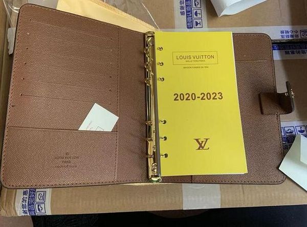 2020 medium small ring agenda cover designer womens fashion notebook credit card holder case luxury wallet iconic brown waterproof canvas, Brown;gray
2020 medium small ring agenda cover designer womens fashion notebook credit card holder case luxury wallet iconic brown waterproof canvas, Brown;gray