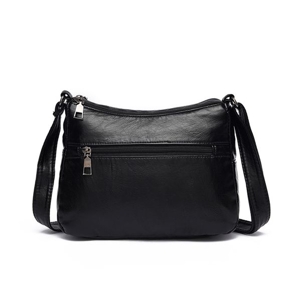 black women messenger bags good quality very soft washed pu female shoulder bag for mother handbag bolsa feminina
black women messenger bags good quality very soft washed pu female shoulder bag for mother handbag bolsa feminina