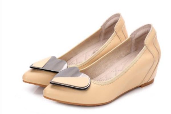 2019 women's shoes in spring and autumn with new style slope heel pointed end #57, Black
2019 women's shoes in spring and autumn with new style slope heel pointed end #57, Black