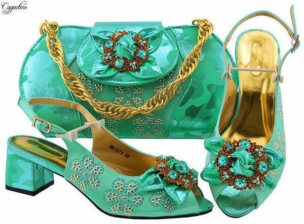 wondeful water green high heel pumps and handbag african sandal shoes with bag set for lady mm1071 , heel height 5.8cm, Black
wondeful water green high heel pumps and handbag african sandal shoes with bag set for lady mm1071 , heel height 5.8cm, Black