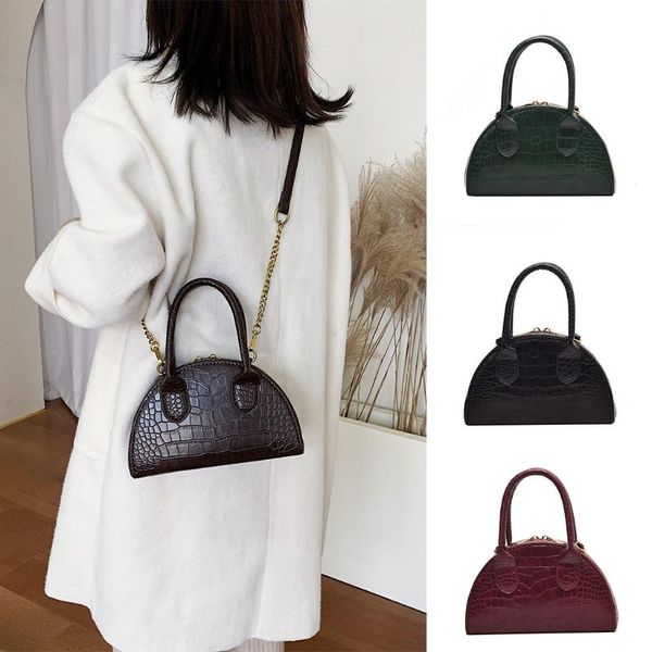 ladies outdoor women leather bag casual wild bag shoulder messenger solid color black pure small handle semicircle borse
ladies outdoor women leather bag casual wild bag shoulder messenger solid color black pure small handle semicircle borse