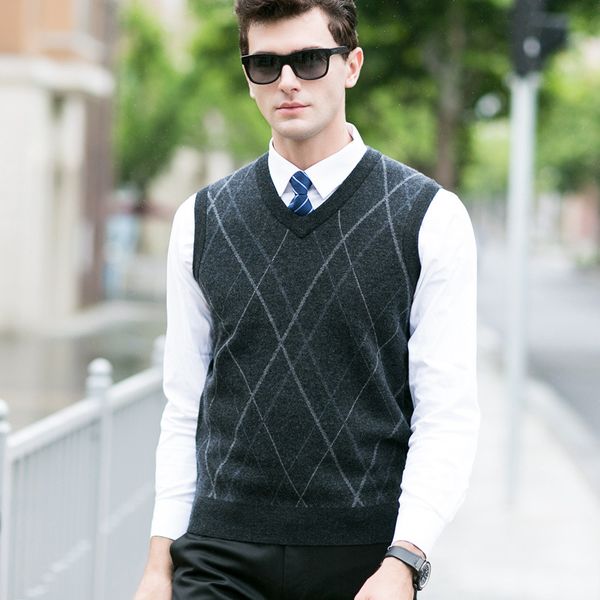 new arrival male winter wool vest sweater men sleeveless casual computer knitted v-neck fashion size s m xl xxl, Black;white
new arrival male winter wool vest sweater men sleeveless casual computer knitted v-neck fashion size s m xl xxl, Black;white