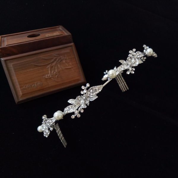 silver crystal vine flower bridal tiara crown with hair combs leaves pearls pageant prom wedding bride hair jewelry accessories, Golden;white
silver crystal vine flower bridal tiara crown with hair combs leaves pearls pageant prom wedding bride hair jewelry accessories, Golden;white