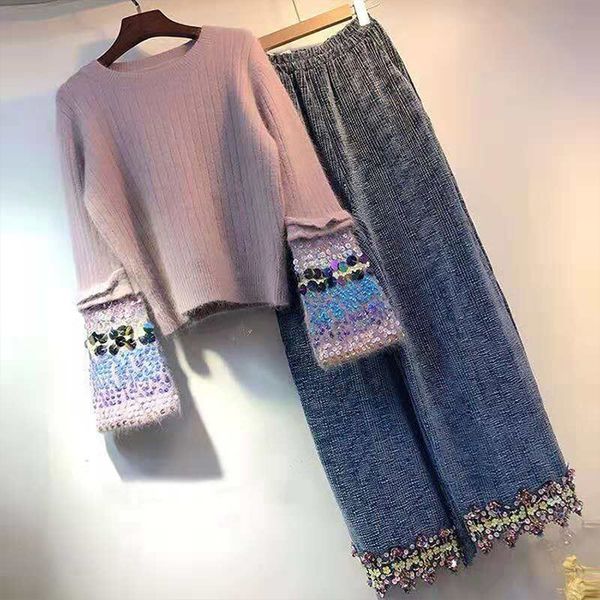 2019 autumn and winter women's clothing korean version of sequins network celebrity sweaters show thin temperament sweater pants, White;black
2019 autumn and winter women's clothing korean version of sequins network celebrity sweaters show thin temperament sweater pants, White;black