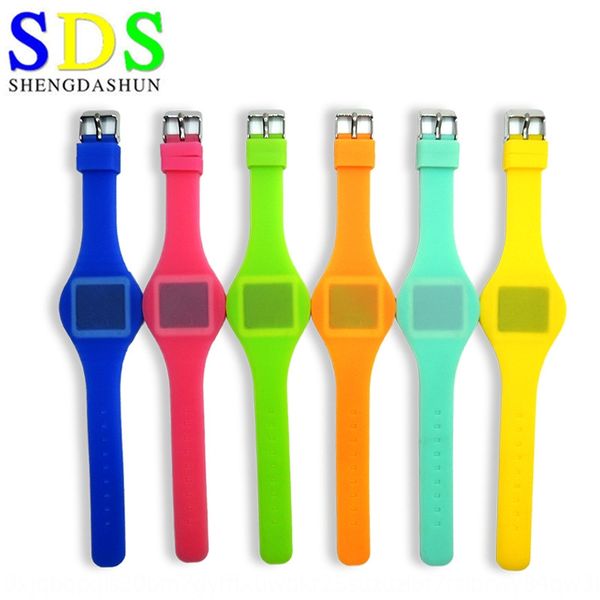 silicone led silicone electronic ultra-thin round touch screen waterproof conjoined watch printed gift electronic watch, Blue
silicone led silicone electronic ultra-thin round touch screen waterproof conjoined watch printed gift electronic watch, Blue