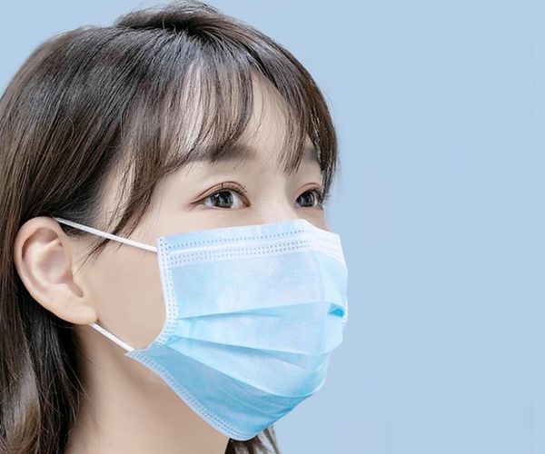 blue face3ply masks with comfortable earloop breathable mascherine non woven mouth er face mask for personal home use
blue face3ply masks with comfortable earloop breathable mascherine non woven mouth er face mask for personal home use