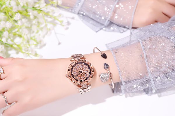 luminous women watches starry sky magnetic female wristwatch waterproof rhinestone clock bracelet watch, Slivery;brown
luminous women watches starry sky magnetic female wristwatch waterproof rhinestone clock bracelet watch, Slivery;brown