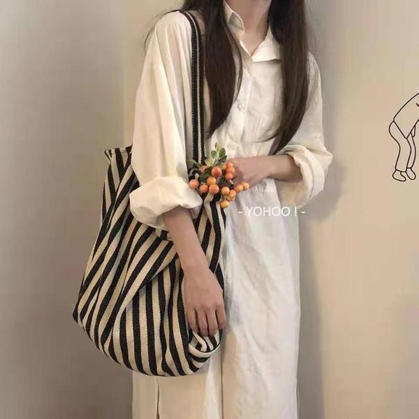 retro literary handbag fashion simple striped canvas bag wild casual large capacity shoulder bag big travel women shopping
retro literary handbag fashion simple striped canvas bag wild casual large capacity shoulder bag big travel women shopping