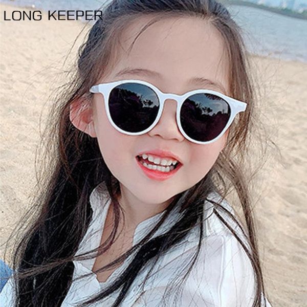 longkeeper vintage round kids sunglasses 2020 brand retro children sun glasses boys girls candy color eyewear, White;black
longkeeper vintage round kids sunglasses 2020 brand retro children sun glasses boys girls candy color eyewear, White;black