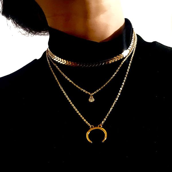 multi-layer chokers pendant moon necklace exaggerated fashion rhinestone necklace simple geometric chain necklaces, Golden;silver
multi-layer chokers pendant moon necklace exaggerated fashion rhinestone necklace simple geometric chain necklaces, Golden;silver