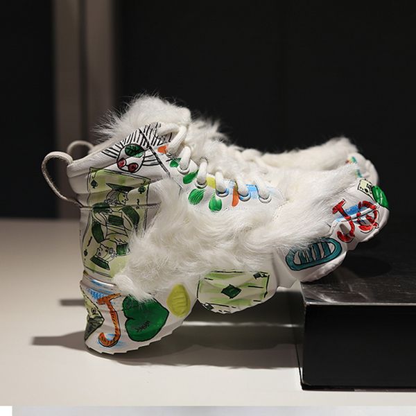 height increasing fur sneakers high platform shoes white black graffiti printing winter outdoor warm shoes women
height increasing fur sneakers high platform shoes white black graffiti printing winter outdoor warm shoes women