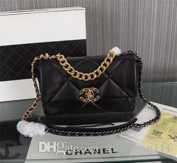 2020 brand designer woman new fashion messenger bag, new women's luxury flip bag, fashion designer chain handbag, leather women's
2020 brand designer woman new fashion messenger bag, new women's luxury flip bag, fashion designer chain handbag, leather women's