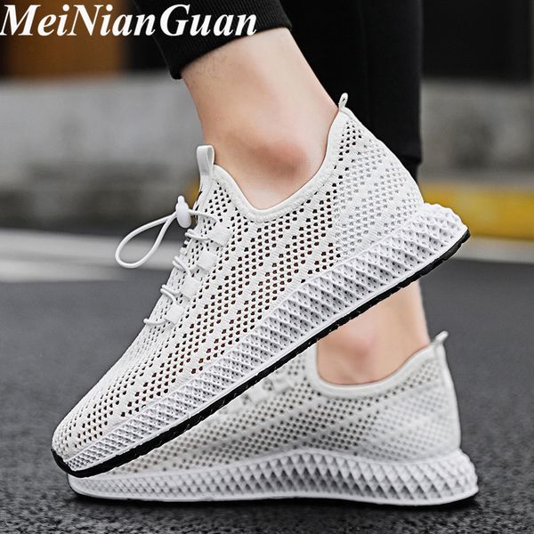 breathable running shoes men light weight sneakers male round toe sport shoes man summer jogging new men's i6
breathable running shoes men light weight sneakers male round toe sport shoes man summer jogging new men's i6