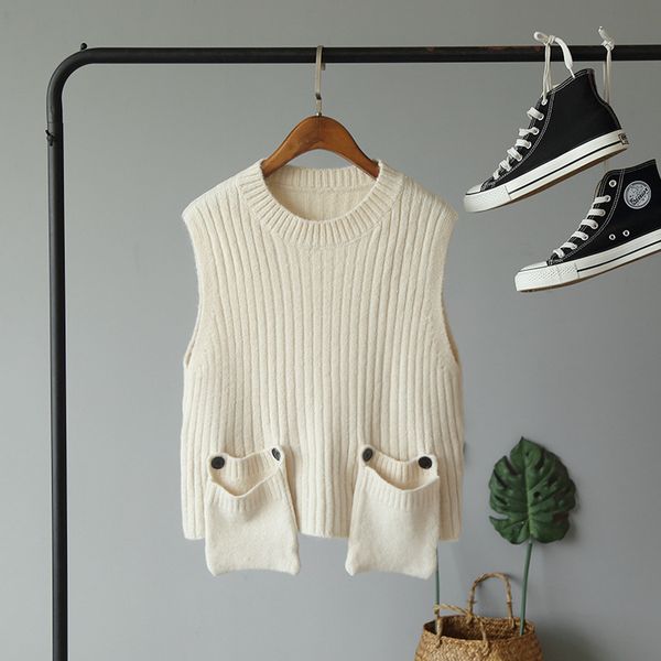 fy001 women's double-pocket v-neck sleeveless knit vest with good quality, Black;white
fy001 women's double-pocket v-neck sleeveless knit vest with good quality, Black;white