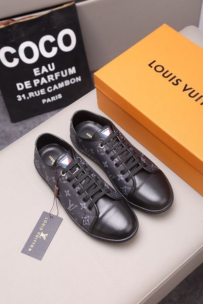 2020 platform men's leather sneakers casual flat comfortable work shoes red bottom tennis increase basketball shoes dhl 5
2020 platform men's leather sneakers casual flat comfortable work shoes red bottom tennis increase basketball shoes dhl 5