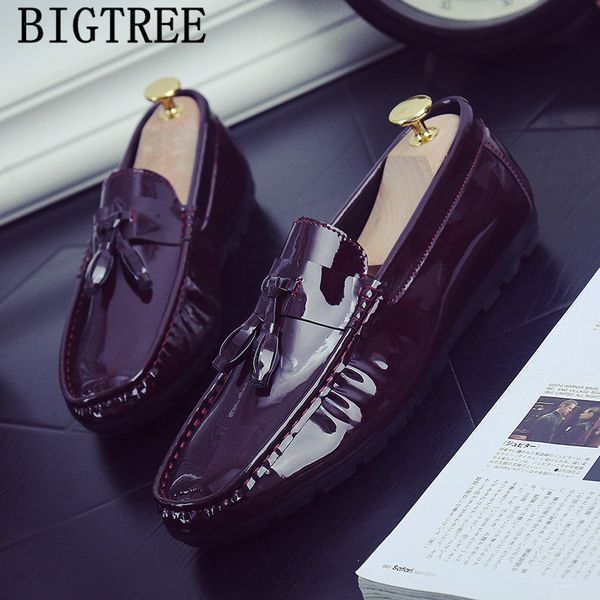 loafers men tassel shoes black patent leather shoes for men white driving fashion zapatillas hombre casual sapato social
loafers men tassel shoes black patent leather shoes for men white driving fashion zapatillas hombre casual sapato social