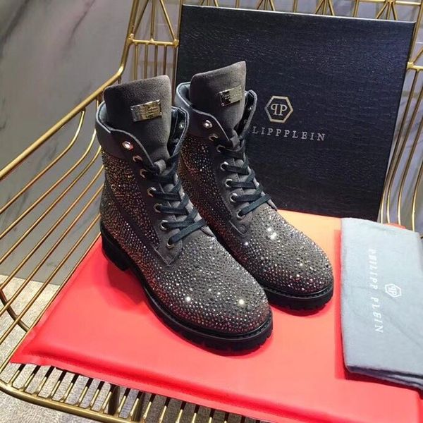 fashion design wild short boots women's new luxury martin boots leather crystal rhinestone boots casual british style size 35-40 01, Black
fashion design wild short boots women's new luxury martin boots leather crystal rhinestone boots casual british style size 35-40 01, Black