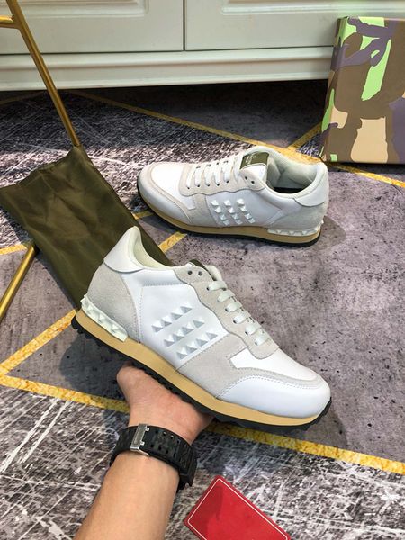 2021 the latest white low-shoe transparent printing luxury ladies high-sneakers canvas men and women fashion casual shoes siz 35-45, Black
2021 the latest white low-shoe transparent printing luxury ladies high-sneakers canvas men and women fashion casual shoes siz 35-45, Black