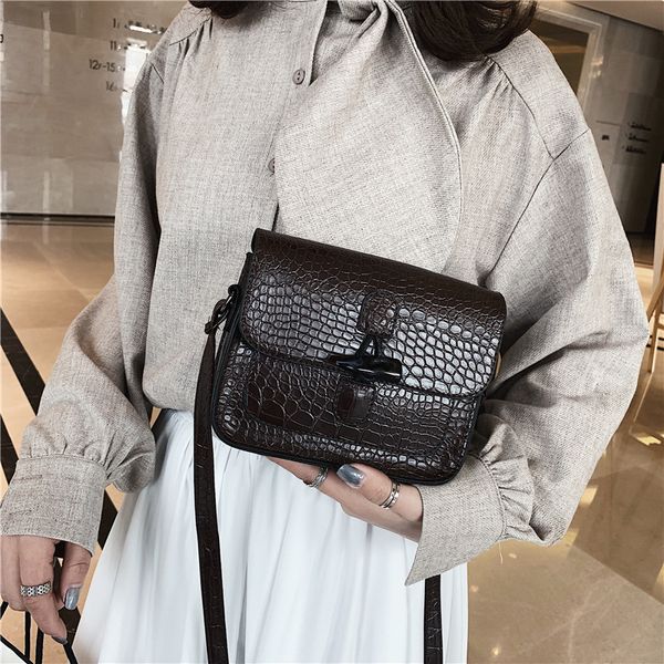new women's stone crocodile vintage messenger bag ladies shoulder bags cross body bags button flap tote bag women leather flap
new women's stone crocodile vintage messenger bag ladies shoulder bags cross body bags button flap tote bag women leather flap