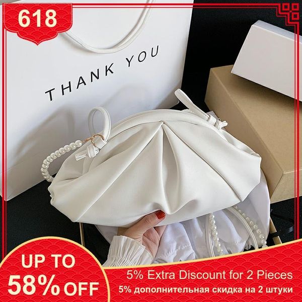 solid color 2020 fashion new high-quality leather women's designer handbag pearl shoulder strap shoulder messenger bag
solid color 2020 fashion new high-quality leather women's designer handbag pearl shoulder strap shoulder messenger bag