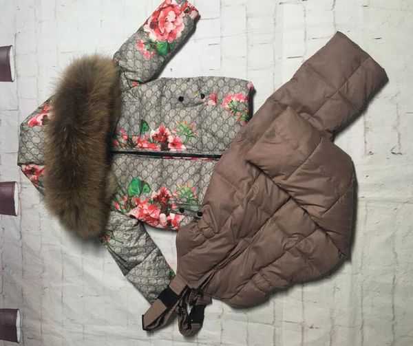 raccoon fur 2019 winter jacket child suit jacket+pant twinset boy & girl ski suits children down jacket outerwear parka, Blue;gray
raccoon fur 2019 winter jacket child suit jacket+pant twinset boy & girl ski suits children down jacket outerwear parka, Blue;gray