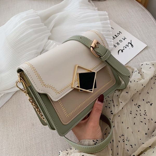 chain pu leather crossbody bags for women 2020 small shoulder messenger bag special lock design female travel handbags
chain pu leather crossbody bags for women 2020 small shoulder messenger bag special lock design female travel handbags