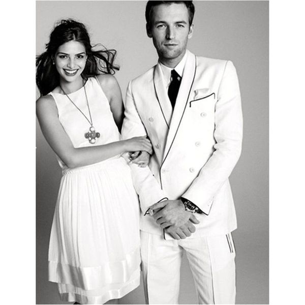 fashion ivory groom tuxedos excellent double-breasted groomsmen wedding tuxedos men formal dinner party prom blazer suit(jacket+pants+tie)83, Black;gray
fashion ivory groom tuxedos excellent double-breasted groomsmen wedding tuxedos men formal dinner party prom blazer suit(jacket+pants+tie)83, Black;gray