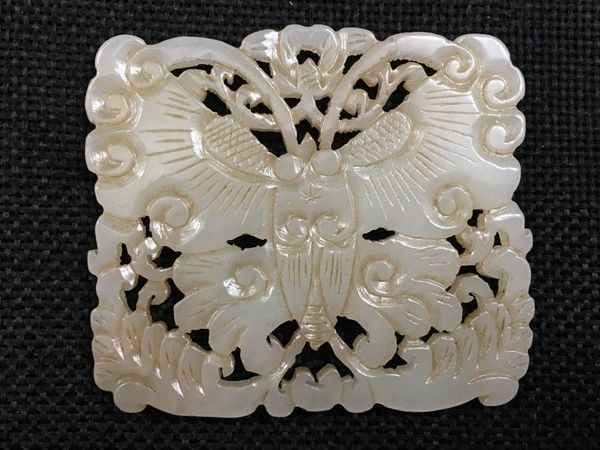 qing dynasty xinjiang natural hetian jade hollow double-sided butterfly jade pendant wenwan collection ancient hp11#, Silver
qing dynasty xinjiang natural hetian jade hollow double-sided butterfly jade pendant wenwan collection ancient hp11#, Silver