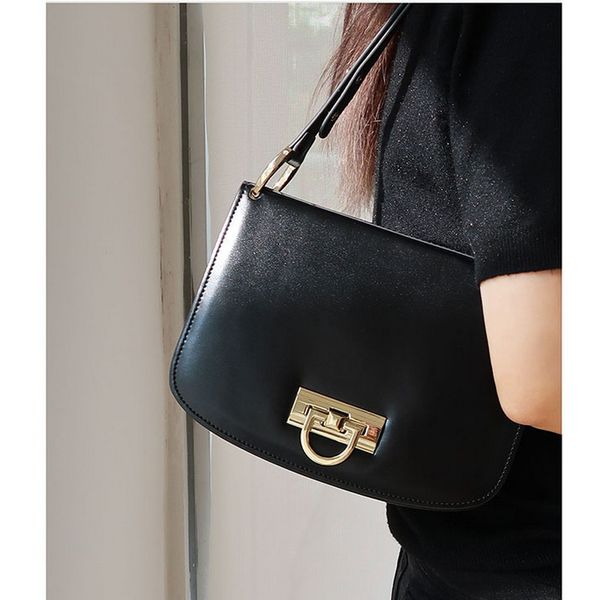 horseshoe organ bag simple pu leather handbag vintage retro female saddle bag ladies handbags design
horseshoe organ bag simple pu leather handbag vintage retro female saddle bag ladies handbags design