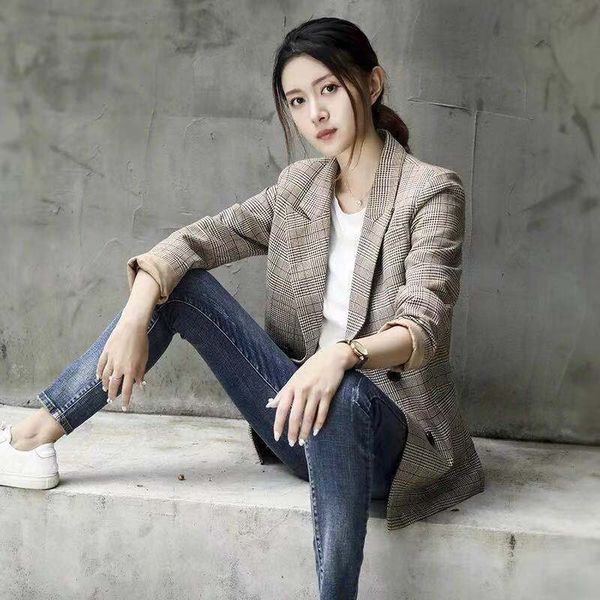 women's suits & blazers heydress 2021 spring women plaid notched jackets office lady long sleeve blazer female elegant work business ou, White;black
women's suits & blazers heydress 2021 spring women plaid notched jackets office lady long sleeve blazer female elegant work business ou, White;black