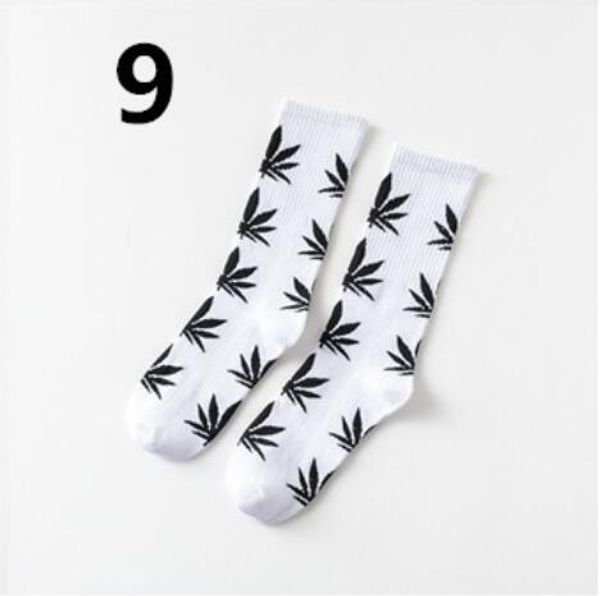 мужчины нить кленовый лист дизайнер носки chaussettes спортивную осень работает баскетбол в трубке носки 40 цветов, Black
мужчины нить кленовый лист дизайнер носки chaussettes спортивную осень работает баскетбол в трубке носки 40 цветов, Black
