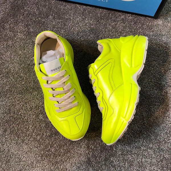 fashion 2020 wholesale women and mens shoes strawberry print leather casual basketball sneakers luxury trainers shoes with high quality, Black
fashion 2020 wholesale women and mens shoes strawberry print leather casual basketball sneakers luxury trainers shoes with high quality, Black