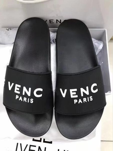 designer sandals slippers for men women with original box 2019 printing leather beach scuffs slipper, Black
designer sandals slippers for men women with original box 2019 printing leather beach scuffs slipper, Black