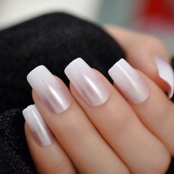 gradient pearl pink french false nails manicure square head press on fake nails tips daily office finger wear with glue sticker, Red;gold
gradient pearl pink french false nails manicure square head press on fake nails tips daily office finger wear with glue sticker, Red;gold